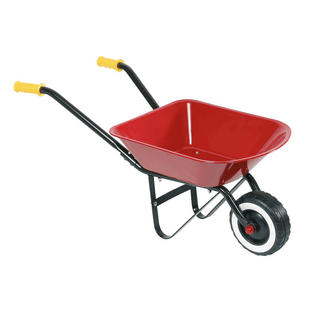 Rote Kinder-Schubkarre von Goki mit schwarzen Griffen und einem Rad. Ideal für kleine Gartenhelfer.
