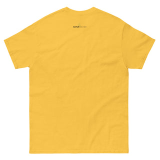 Gelbes Unisex-T-Shirt mit Bensheim Skyline und Naturmacher-Logo auf der Rückseite.