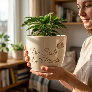 Personalisierter Blumentopf mit Gravur — Geschenk Arzthelferin Abschied — lifestyle