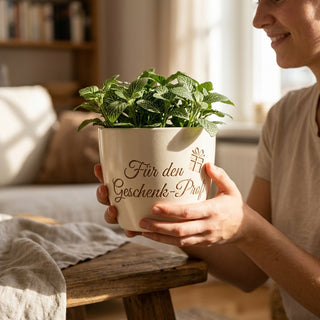 Geschenk Cutter mit persönlicher Gravur – Für den Geschenk-Profi — im Wohnambiente