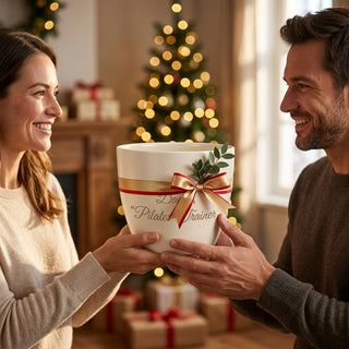 Personalisierter Blumentopf mit Gravur — Danke Geschenk Pilates-Trainer — als persoenliche Geschenk-Uebergabe