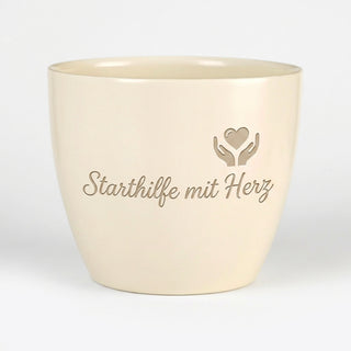 Personalisierter Blumentopf mit Gravur — Geschenk Stillberaterin Dank & Abschied — Detailansicht der Lasergravur