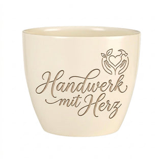 Personalisierter Blumentopf mit Gravur — Geschenk Zimmerer Meisterprüfung — Detailansicht der Lasergravur