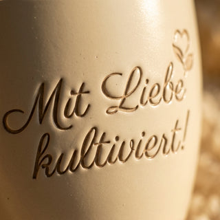 Persönliches Geschenk für Biologielaboranten – Mit Liebe kultiviert! — Detailaufnahme
