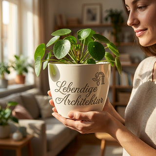 Personalisierter Blumentopf mit Gravur — Geschenk Landschaftsarchitekt — im Wohnambiente