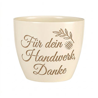 Persönliches Geschenk für Buchbinder – Gravur: Für dein Handwerk, Danke — Detailansicht der Lasergravur