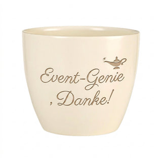 Personalisierter Blumentopf mit Gravur — Danke Geschenk Event Manager — Detailansicht der Lasergravur