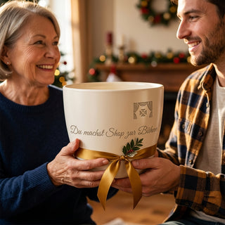 Persönliches Geschenk für Visual Merchandiser – Gravur: Du machst Shop zur Bühne — als persoenliche Geschenk-Uebergabe