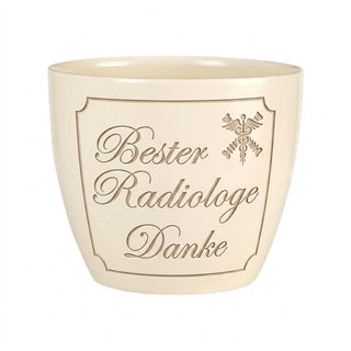 Personalisierter Blumentopf mit Gravur — Geschenk Radiologe Danke — Detailansicht der Lasergravur