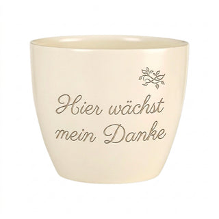 Personalisierter Blumentopf mit Gravur — Danke-Geschenk für Restaurantleiter — Detailansicht der Lasergravur