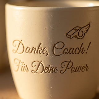Geschenk für Fitnesscoaches – Personalisiere mit Gravur 'Danke, Coach!' — Detailaufnahme