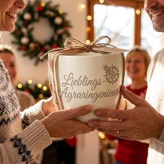 Personalisierter Blumentopf mit Gravur — Geschenk für Agraringenieur — geschenk_uebergabe