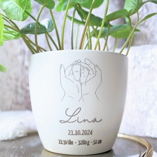 Geschenk zur Geburt -  Blumentopf graviert - Hände & Füße