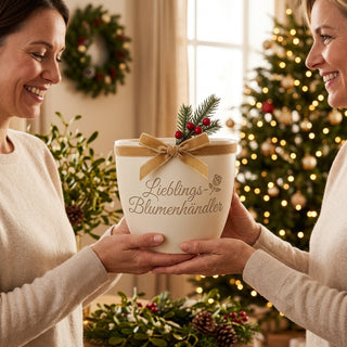 Personalisierter Blumentopf mit Gravur — Geschenk für Blumenhändler — als persoenliche Geschenk-Uebergabe