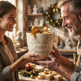 Personalisierter Blumentopf — Geschenk Steinmetz zur Meisterprüfung & Geburtstag — als persoenliche Geschenk-Uebergabe