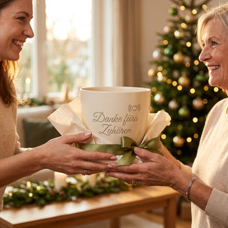 Personalisierter Blumentopf mit Gravur — Geschenk Psychologe — als persoenliche Geschenk-Uebergabe
