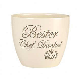 Personalisierter Blumentopf mit Gravur — Geschenk für den besten Chef — Detailansicht der Lasergravur