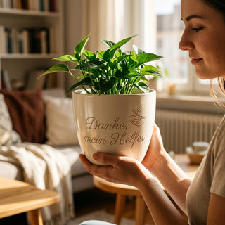 Personalisierter Blumentopf mit Gravur — Danke Geschenk Bewährungshelfer Abschied — im Wohnambiente