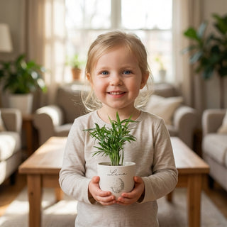 Mini Palm - personalisierter Blumentopf zur Geburt